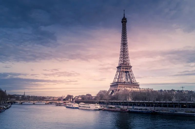 Paris Luxury Hotels: When the View Is Worth Paying For