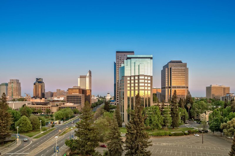Embassy Suites by Hilton Sacramento Riverfront Promenade - photo 1