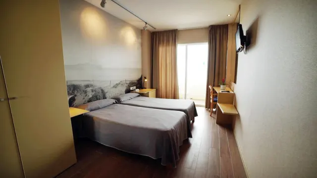 EIX Platja Daurada Hotel & Spa - photo 3
