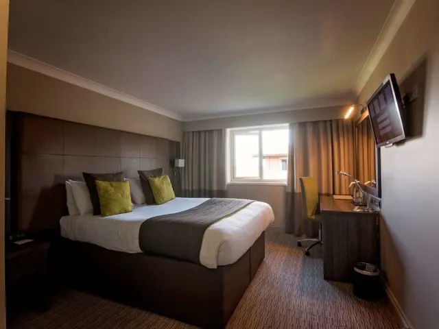 Mercure Milton Keynes - photo 3