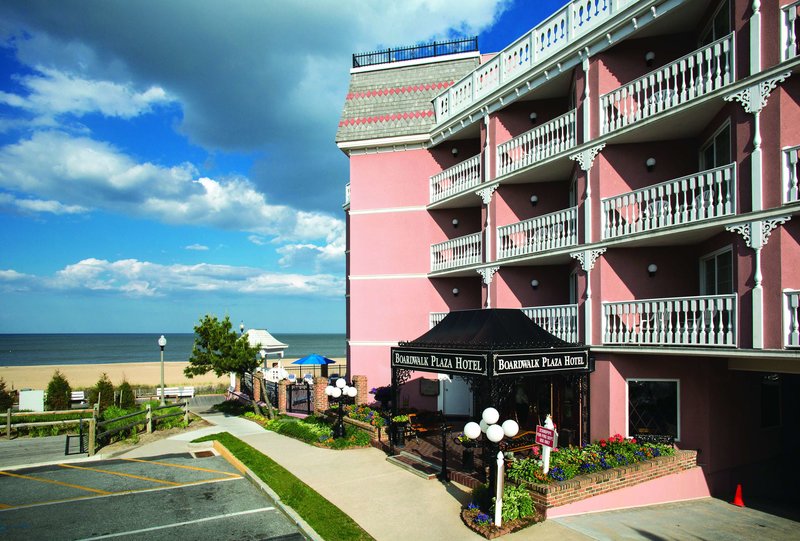 Boardwalk Plaza Hotel - photo 1