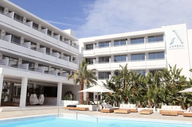 Hotel Anfora Ibiza - photo 3