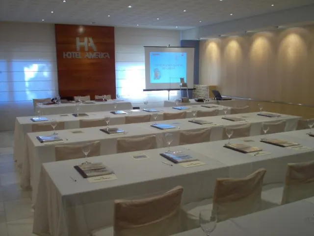 Hotel Amèrica - photo 2