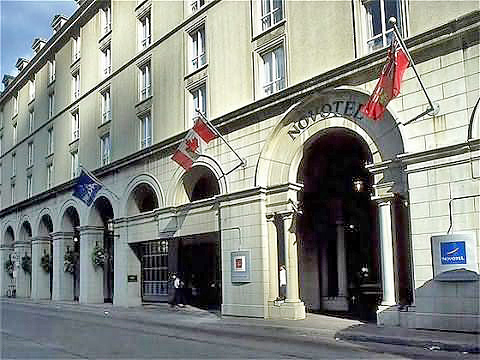 Novotel Toronto Centre, Ontario