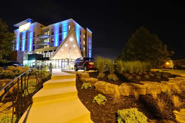 Best Western Premier C Hotel by Carmen's, Ontario