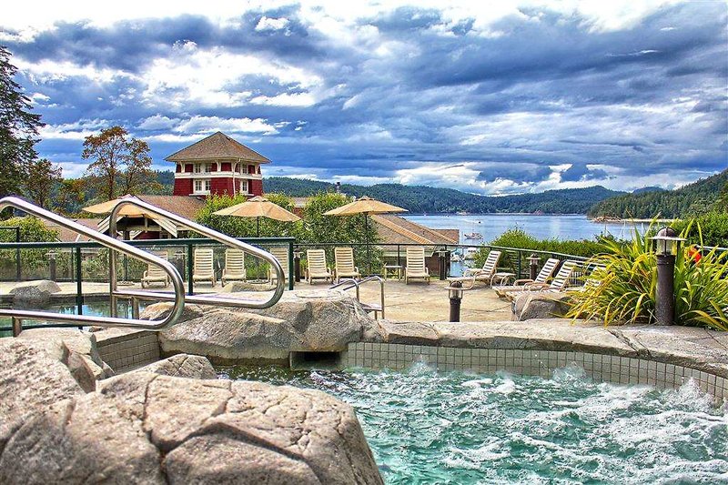 Poets Cove Resort & Spa - photo 1
