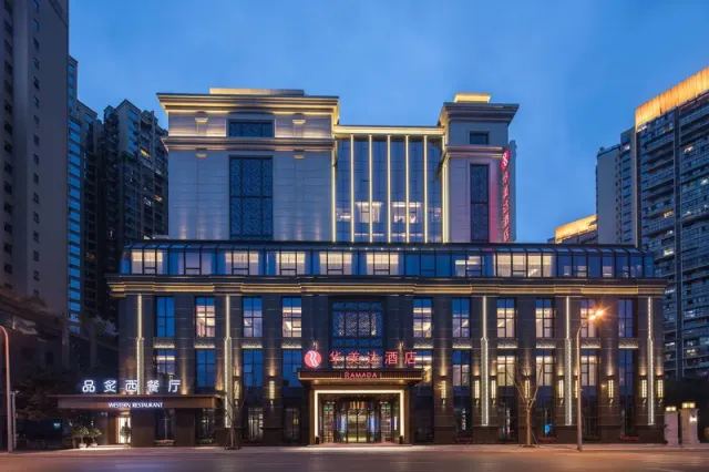 Ramada by Wyndham Leshan, Central China