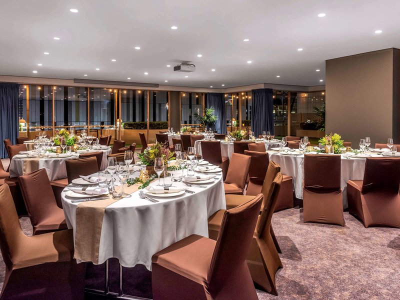 Novotel Sydney on Darling Harbour - photo 1