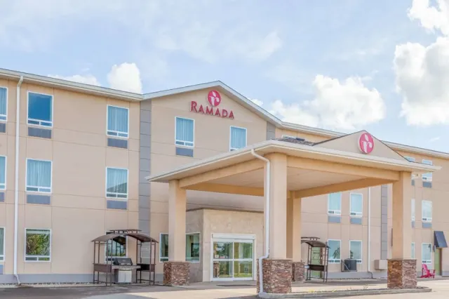 Ramada by Wyndham Carlyle, Saskatchewan