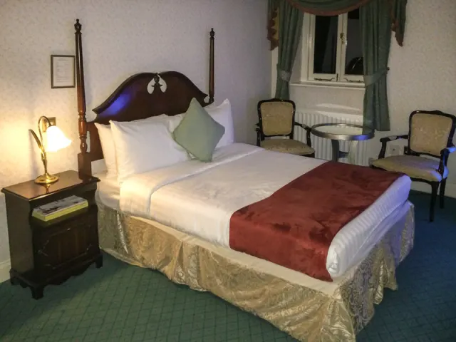 Pendley Manor, Cambridge