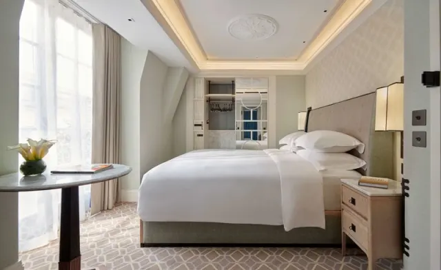 Great Scotland Yard Hotel - photo 2