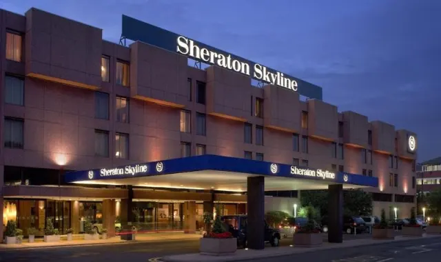Sheraton Skyline Hotel London Heathrow - photo 2