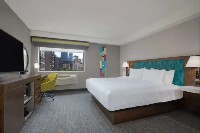 Hampton Inn & Suites by Hilton Toronto Downtown, Ontario