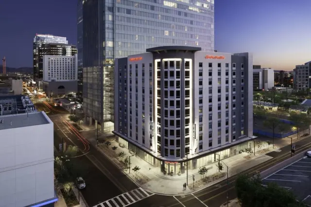 Hampton Inn  Suites Phoenix Downtown, Arizona