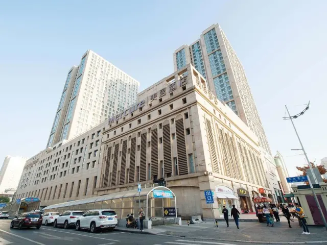 Mercure Harbin Sophia Church, Manchuria