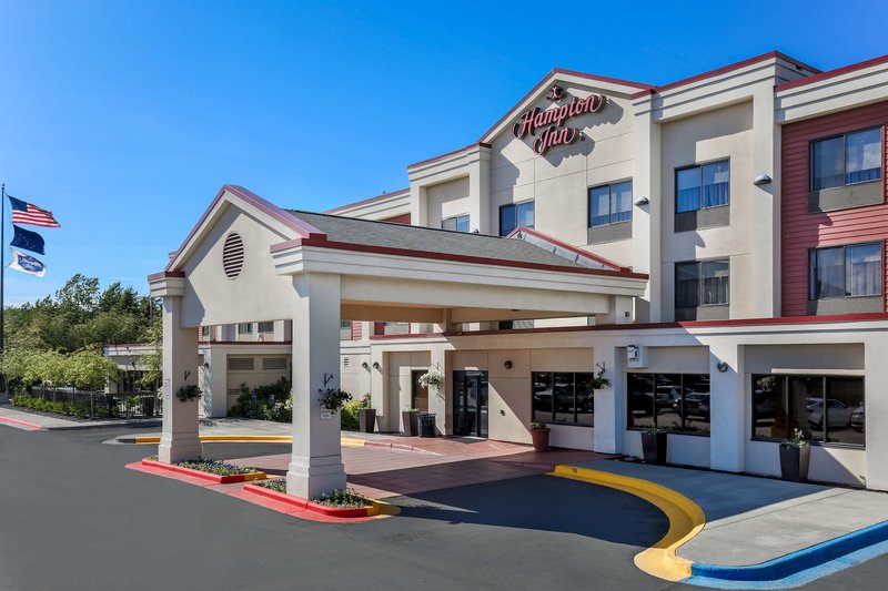 Hampton Inn Anchorage - photo 1