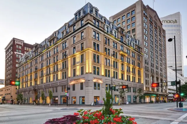 The Cincinnatian Hotel Curio Collection by Hilton, Ohio