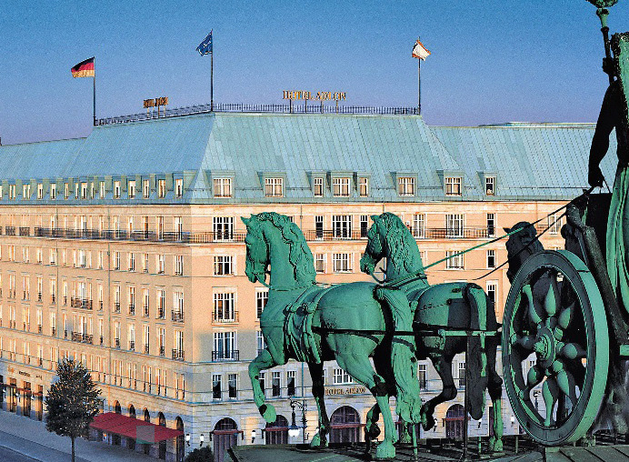 Hotel Adlon Kempinski Berlin - photo 1