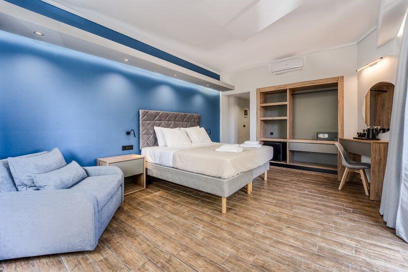 Island City Boutique Hotel - photo 1