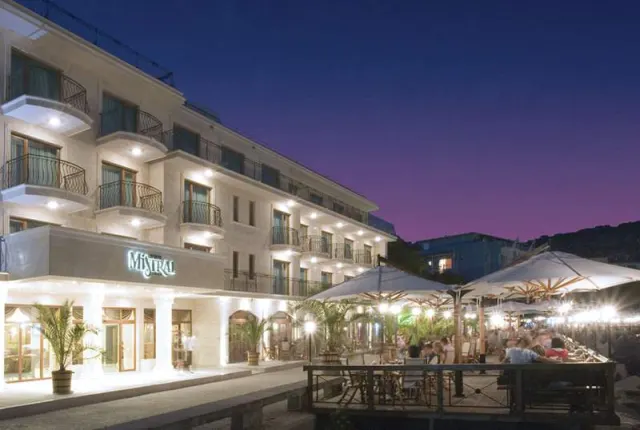 Hôtel Mistral - photo 3