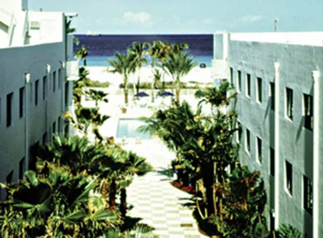 Kimpton Surfcomber Hotel, Florida