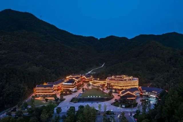 Hilton Garden Inn Jingdezhen Taoyuan Valley, East China