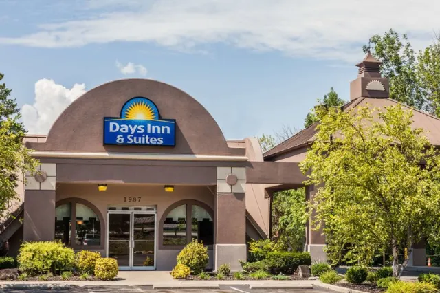 Days Inn  Suites by Wyndham Lexington, Kentucky