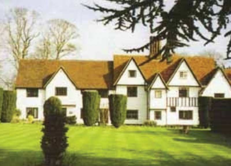 Whiteleaf Hotel - photo 1
