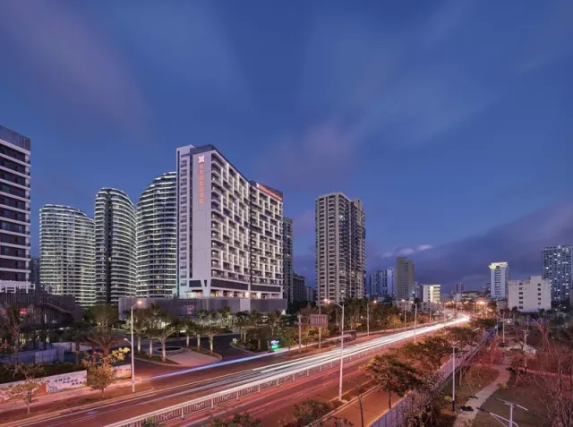 Hilton Garden Inn Sanya China - photo 2