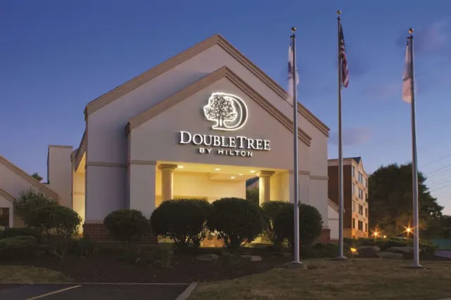 Wyndham Independence, Ohio