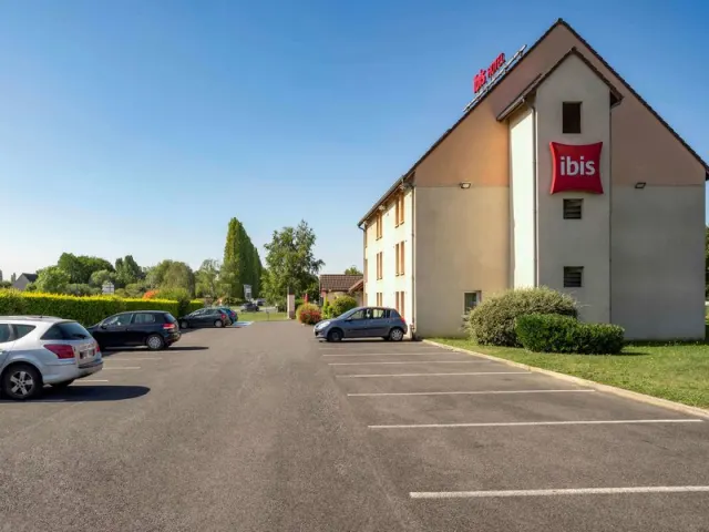 ibis Creil-sur-Oise, Picardy