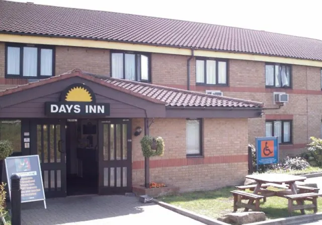 Ramada by Wyndham London Stansted Airport, Cambridge