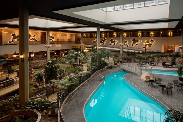 Saskatoon Inn, Saskatchewan