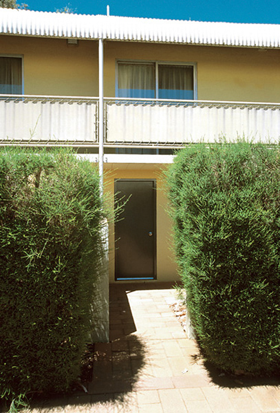 Emu Walk Apartments - photo 3