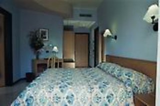 Astoria - photo 1