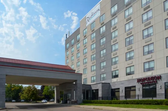 Radisson Hotel Detroit Metro Airport, Michigan