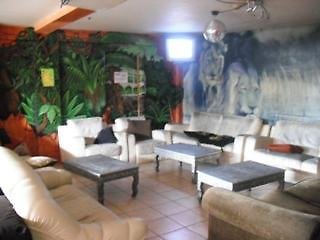Kensal Green Backpackers - photo 2