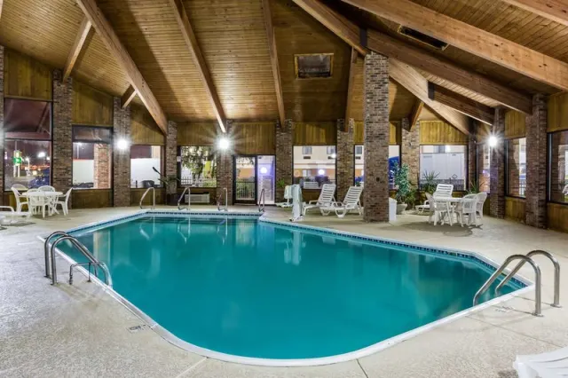 Baymont by Wyndham Louisville South I 65, Kentucky