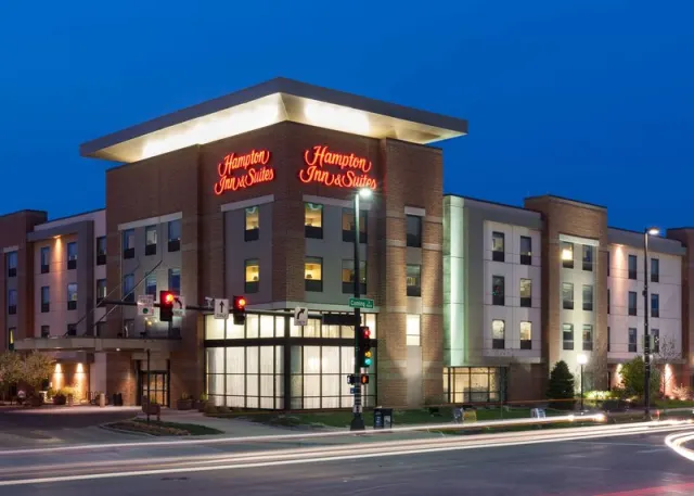 Hampton Inn  Suites OmahaDowntown, Nebraska