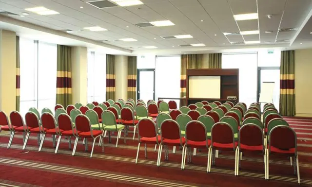 Crowne Plaza Sofia - photo 4