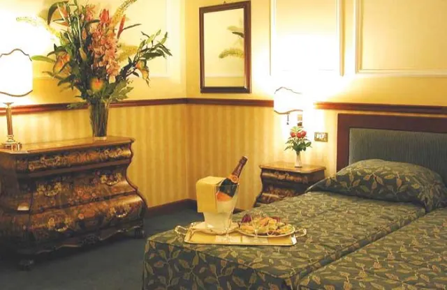 Savoy - photo 3