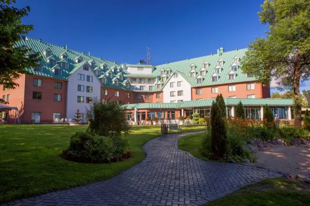 Château Vaudreuil, Quebec