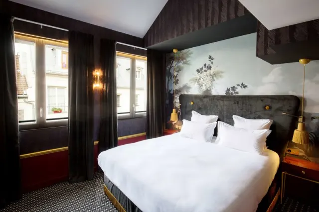Snob Hotel - photo 3