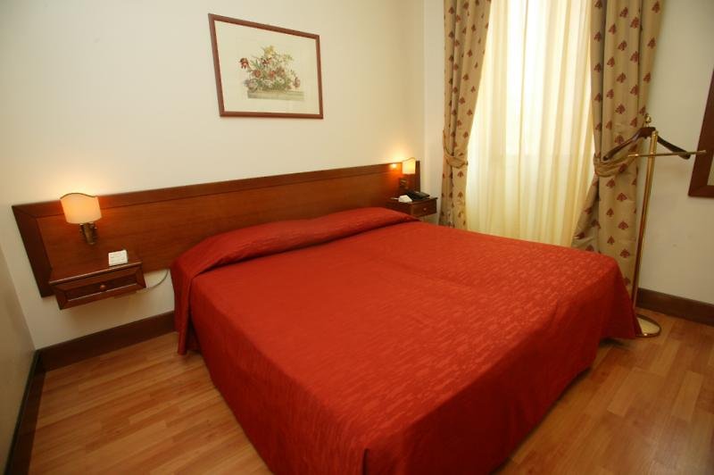 Hotel Villa Grazioli - photo 1
