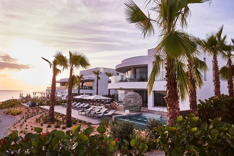 Resort Hotel - photo 1