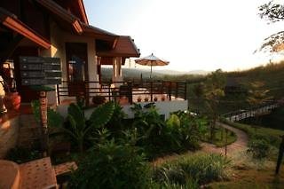 PhuNaCome Resort, Isan