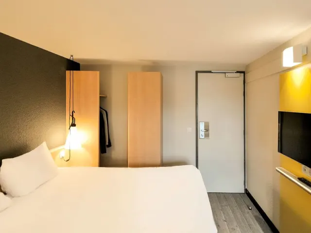Hôtel ibis Maisons-Laffitte - photo 4