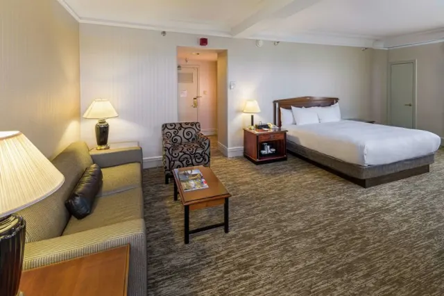 Hilton Cincinnati Netherland Plaza, Ohio