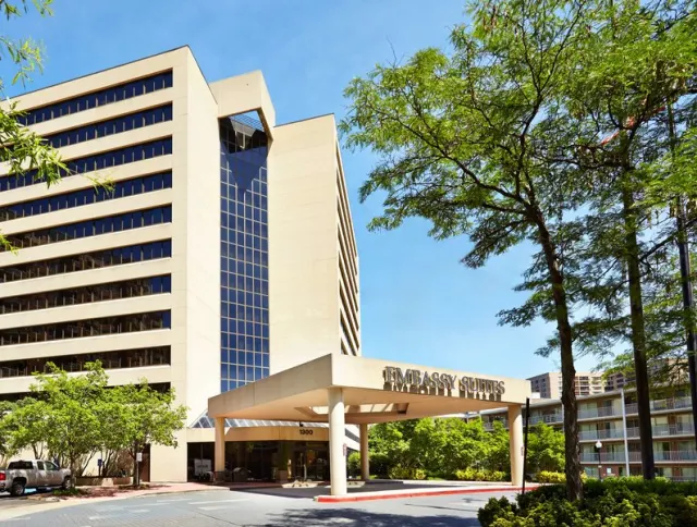 Embassy Suites by Hilton Crystal City National Airport, Virginia