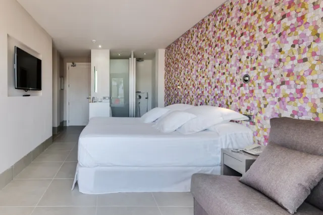 Occidental Ibiza - photo 3